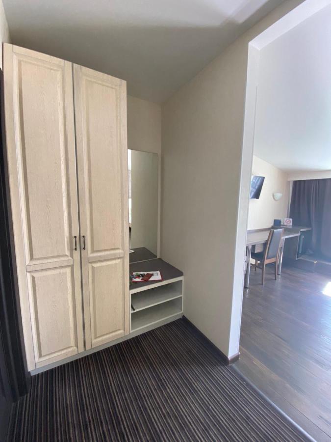Hotel Afina
